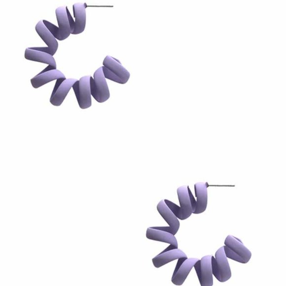 Spring Coiled - Picture 3 of 4